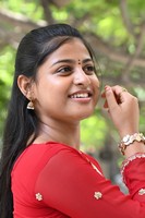 Ranu Bombai Ranu Heroine Likitha